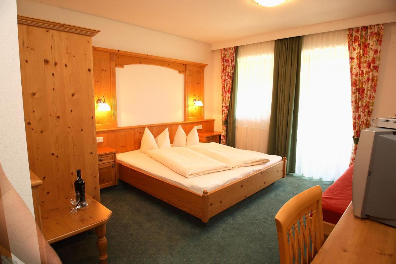 Ferienhof Lackner Ried im Zillertal Habitación foto